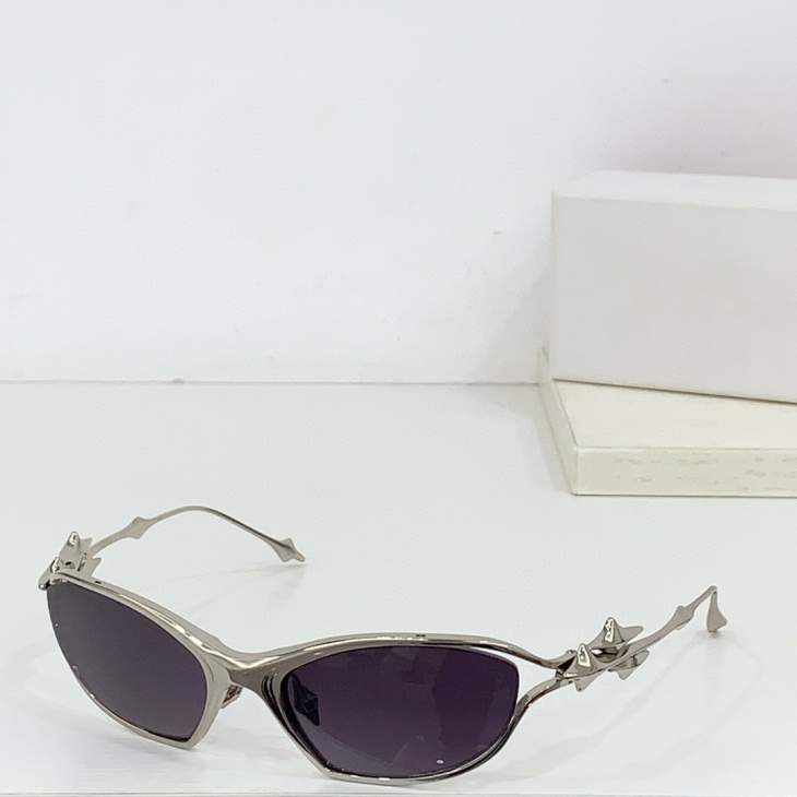 Picture of Valentino Sunglasses _SKUfw63942480fw
